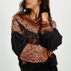 NWT Free People Lucy Oversized Patchwork Leopard Print Sweatshirt Size L FLAW